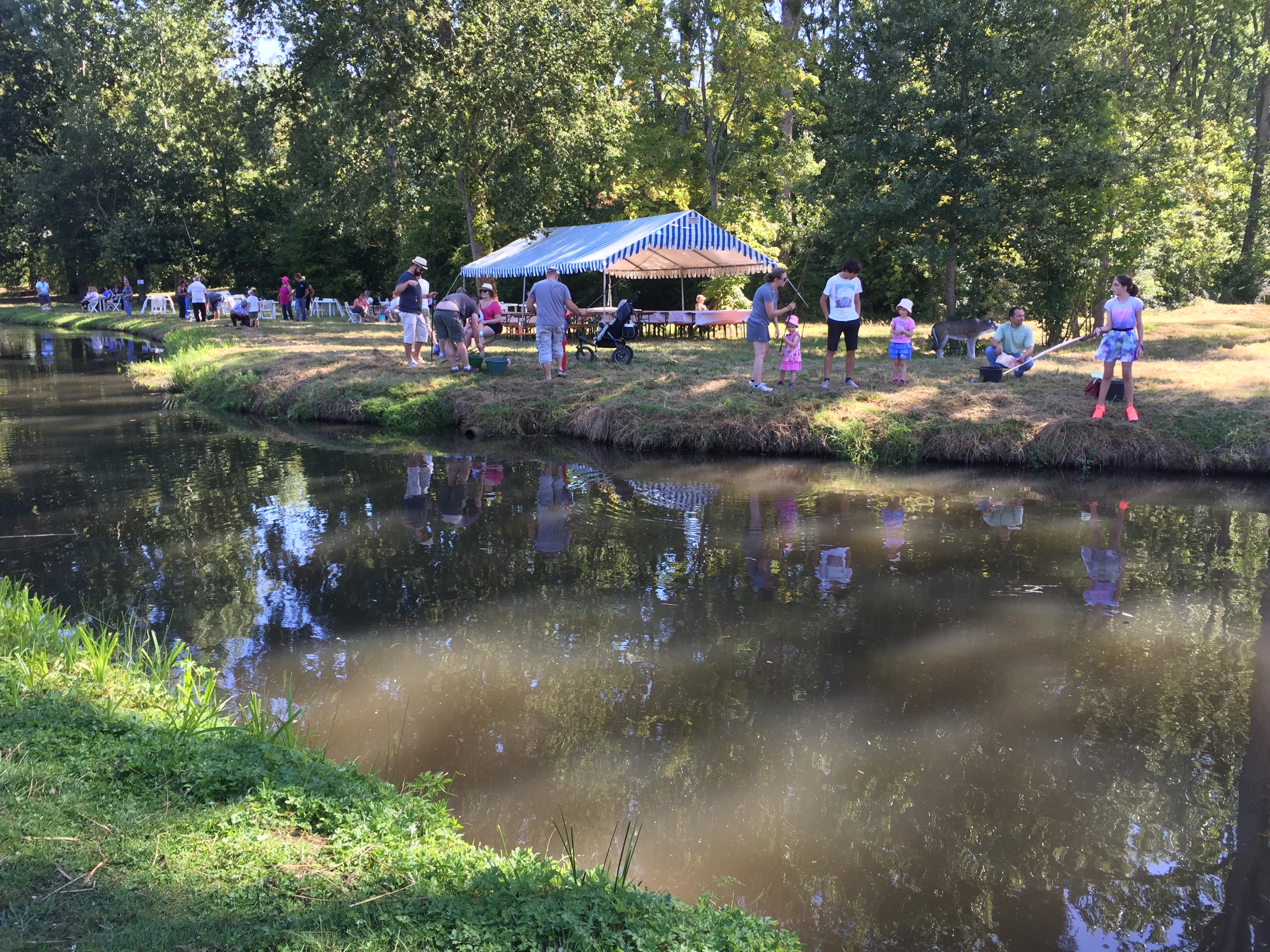 etang peche truite loiret